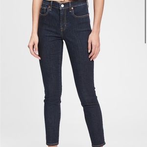 Gap True Skinny Mid-Rise Jeans